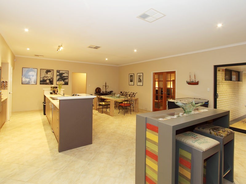 33 Bodorgan Avenue, Butler WA 6036