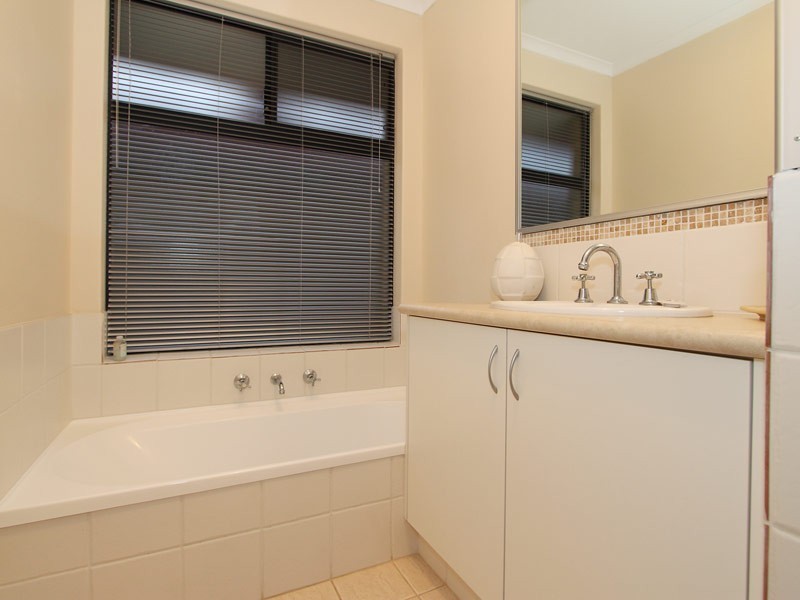 33 Bodorgan Avenue, Butler WA 6036