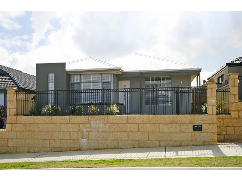 120 Ridgewood Boulevard, Ridgewood WA 6030