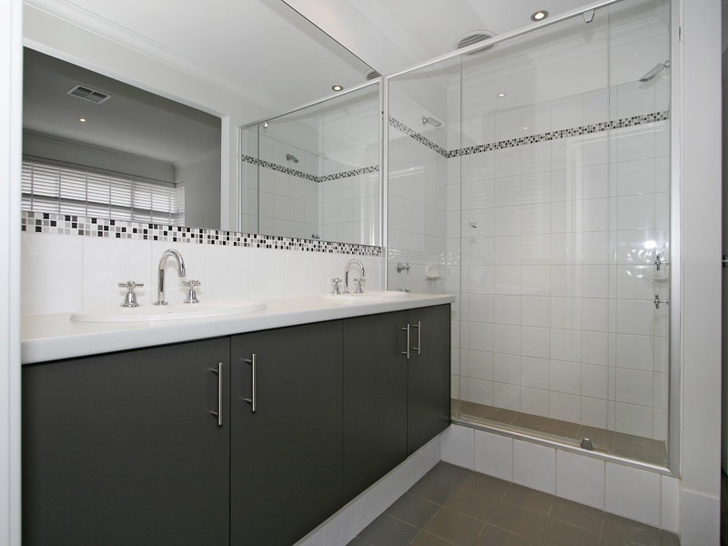 120 Ridgewood Boulevard, Ridgewood WA 6030