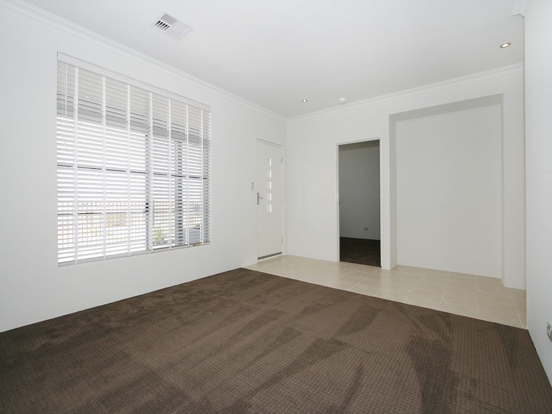 120 Ridgewood Boulevard, Ridgewood WA 6030