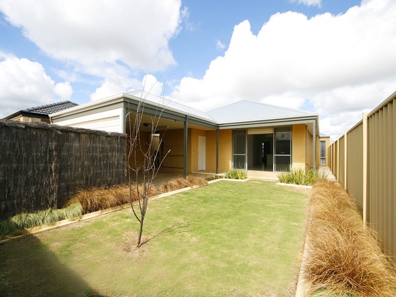 120 Ridgewood Boulevard, Ridgewood WA 6030