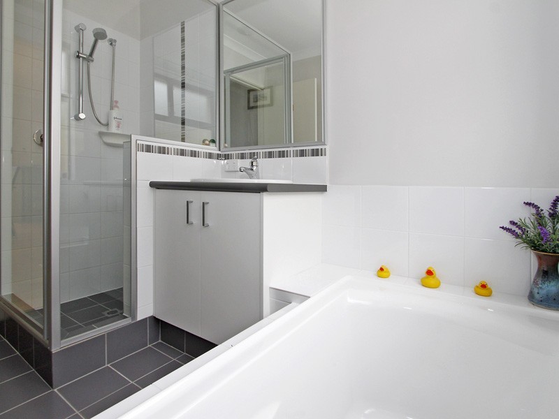 16 Ferryside Road, Butler WA 6036