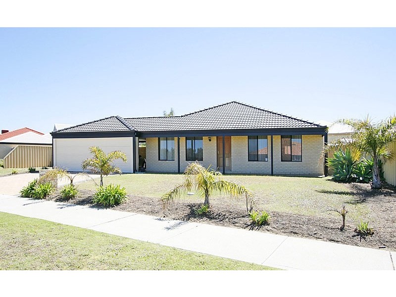 11 Wiltshire Entrance, Butler WA 6036