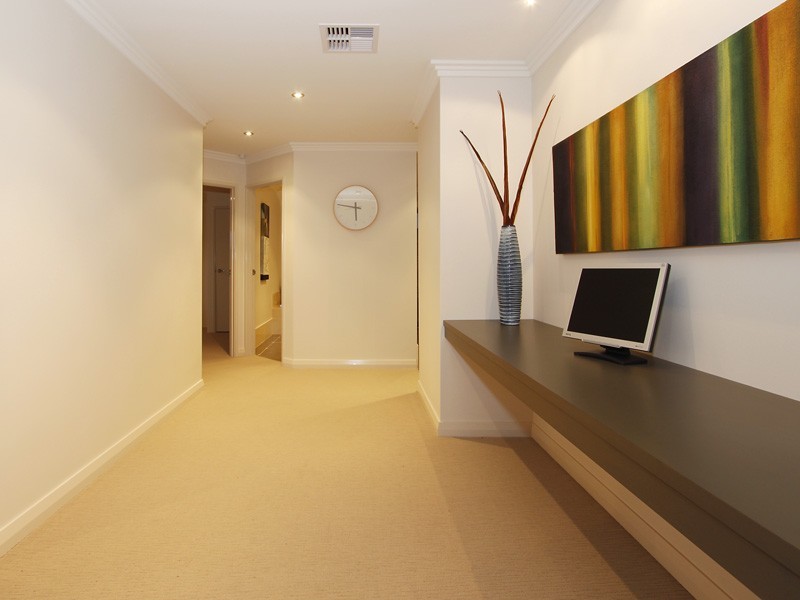 11 Impington Road, Butler WA 6036