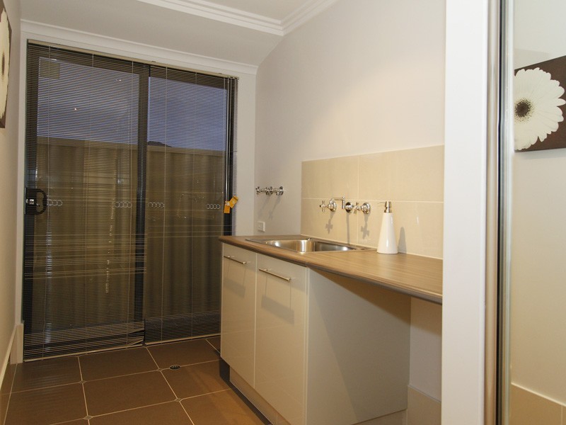 11 Impington Road, Butler WA 6036