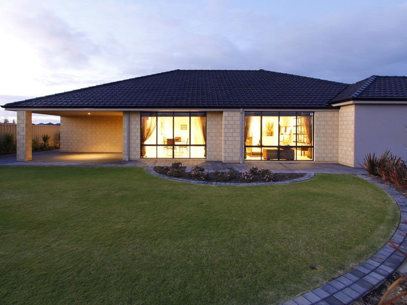 11 Impington Road, Butler WA 6036