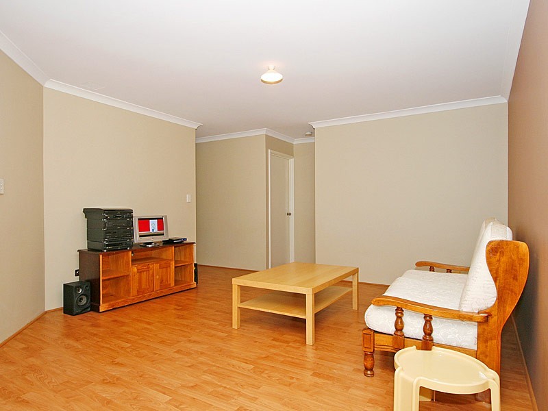 10 Clitheroe Way, Butler WA 6036