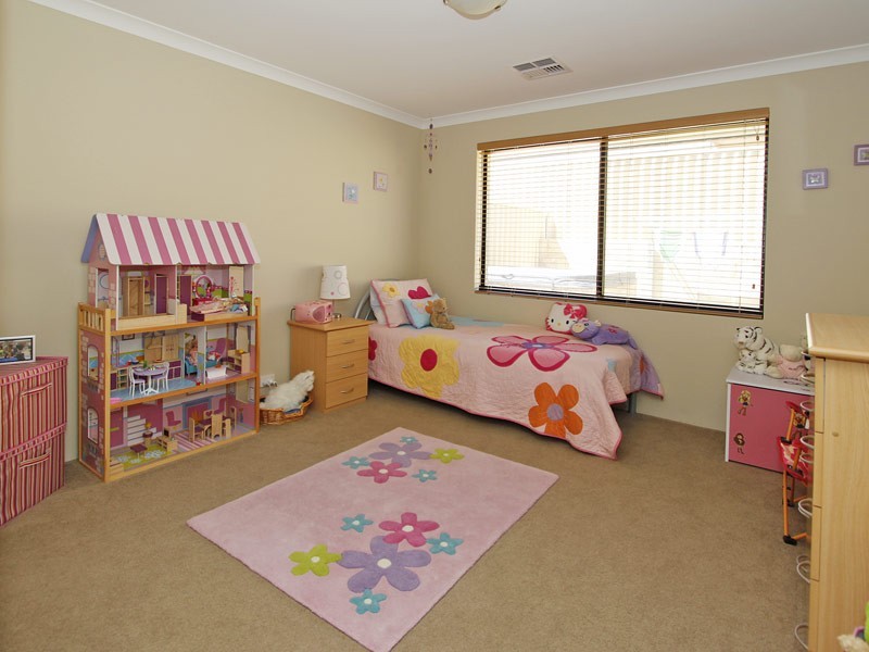 44 Barmouth Loop, Butler WA 6036