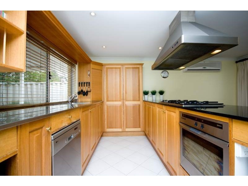 6 Tay Glade, Joondalup WA 6027