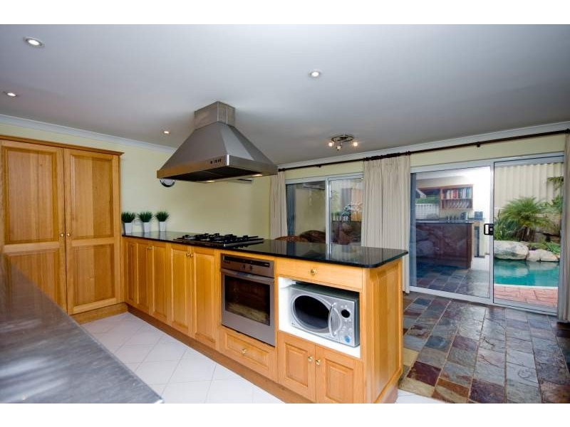 6 Tay Glade, Joondalup WA 6027