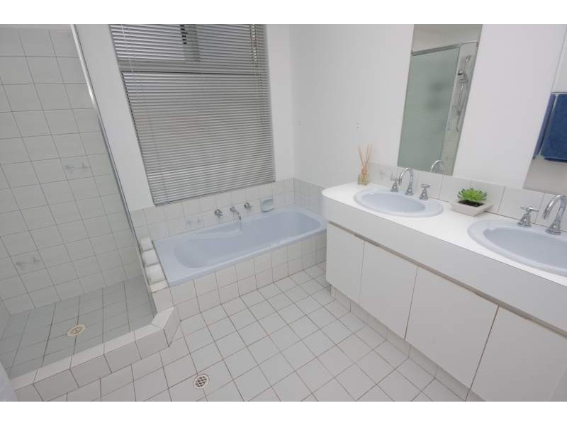 6 Tay Glade, Joondalup WA 6027