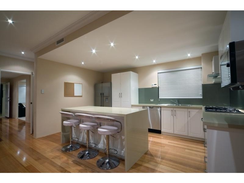 16 Alexandria View, Mindarie WA 6030