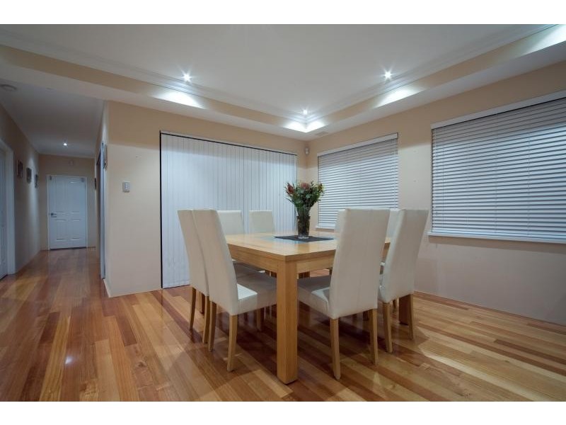 16 Alexandria View, Mindarie WA 6030