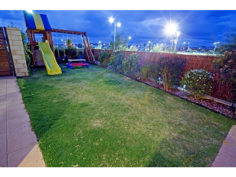 16 Alexandria View, Mindarie WA 6030