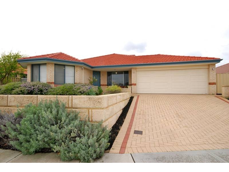 23 Wiltshire Entrance, Butler WA 6036