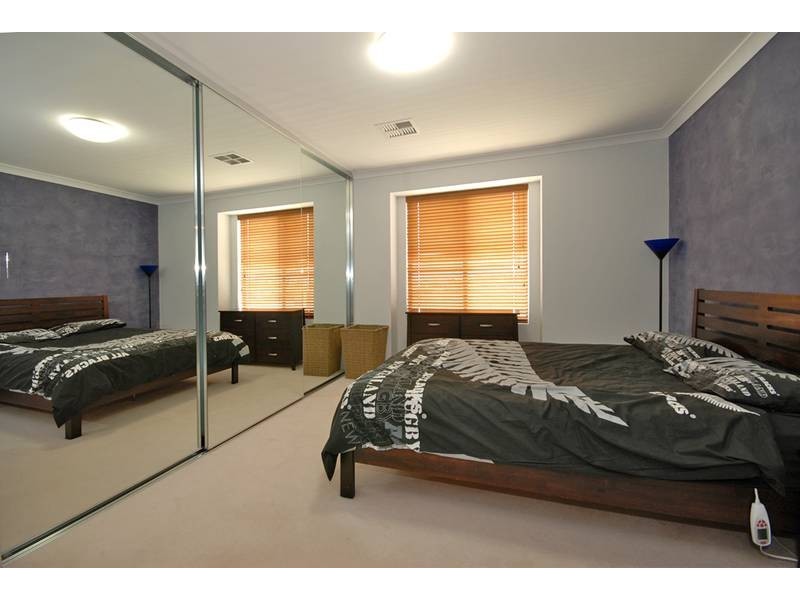 11 Bradman Drive, Butler WA 6036