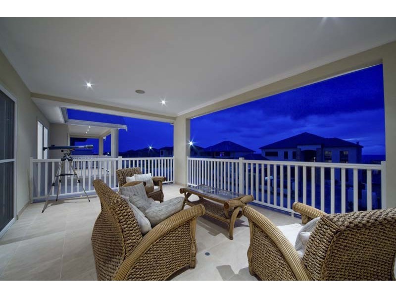 32 Mariners View, Mindarie WA 6030