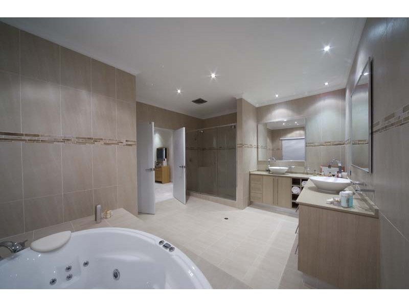 32 Mariners View, Mindarie WA 6030