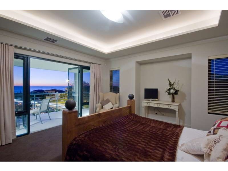 38 Mariners View, Mindarie WA 6030