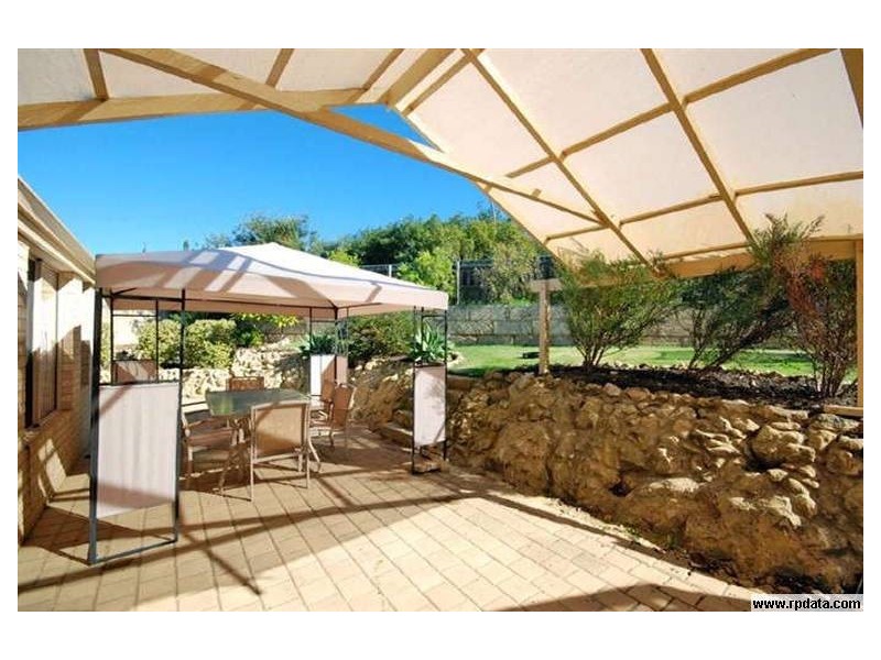 10 Whiston Crescent, Clarkson WA 6030