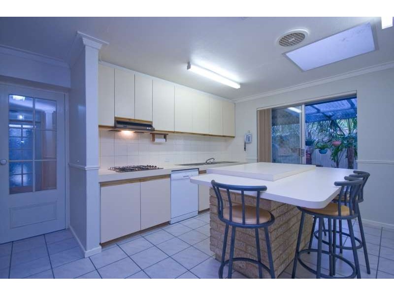 7 Wykes Court, Wanneroo WA 6065