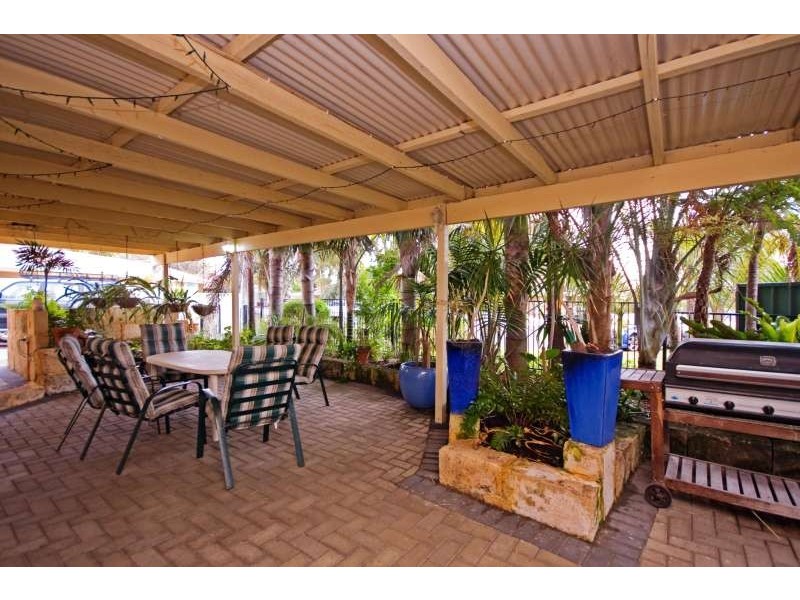 7 Wykes Court, Wanneroo WA 6065