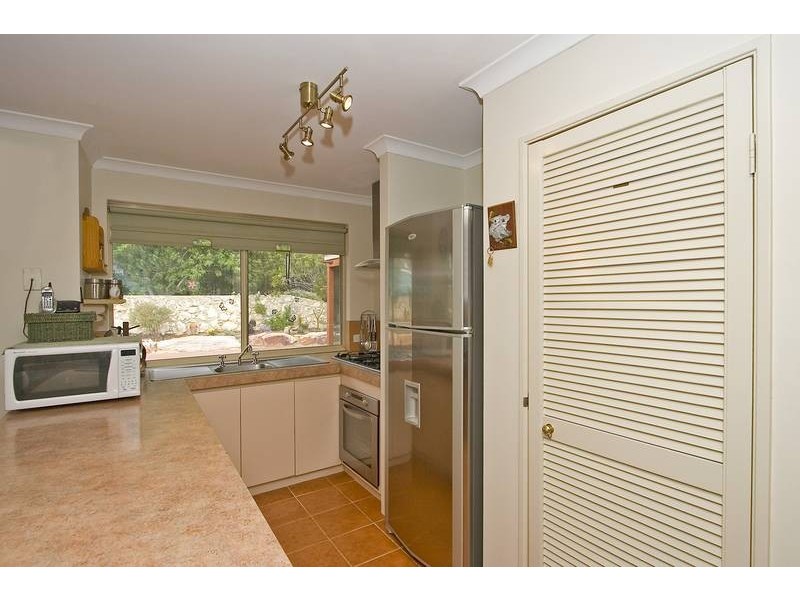 12 Frigate Crescent, Yanchep WA 6035