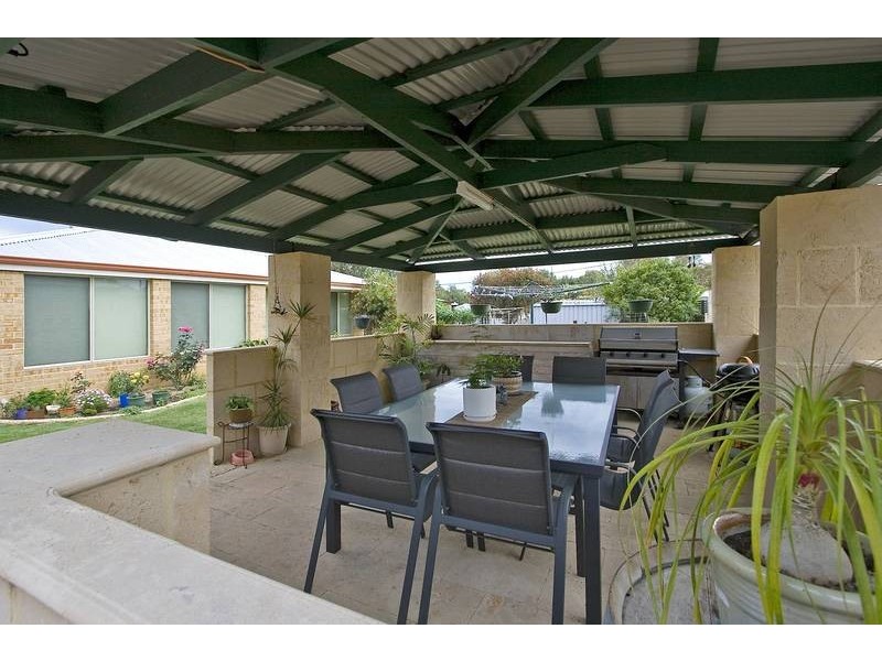 12 Frigate Crescent, Yanchep WA 6035