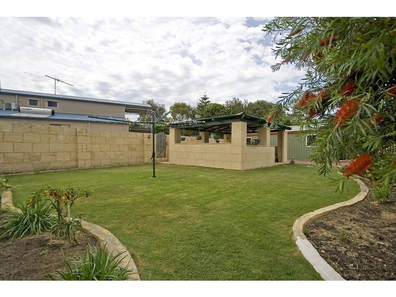 12 Frigate Crescent, Yanchep WA 6035