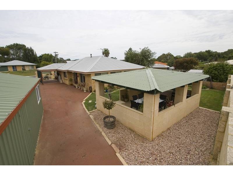 12 Frigate Crescent, Yanchep WA 6035