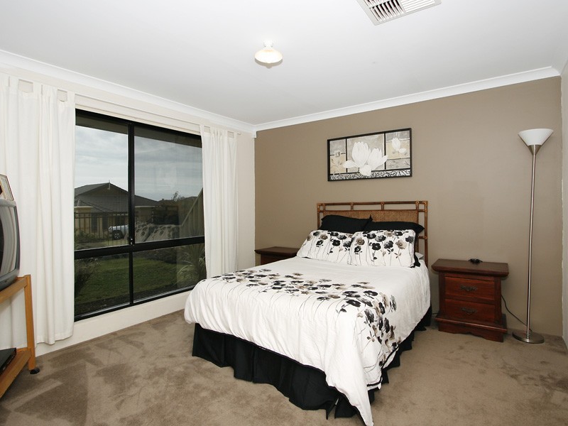 2 Colmworth Way, Butler WA 6036