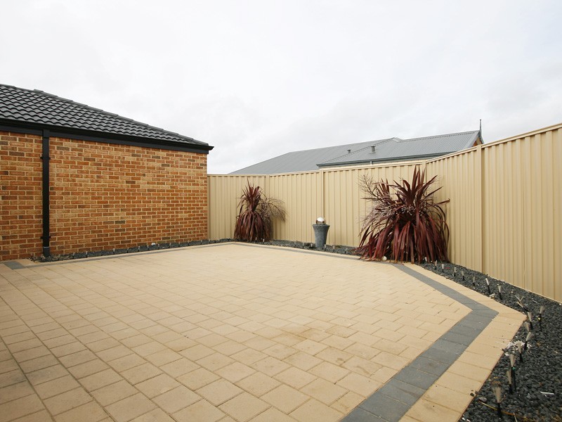 2 Colmworth Way, Butler WA 6036