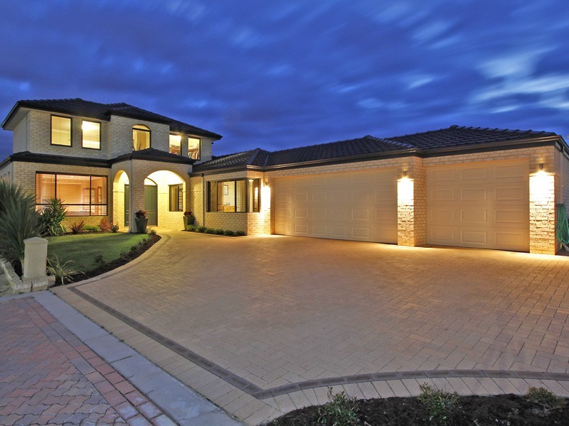 43 Seaspray Crescent, Jindalee WA 6036