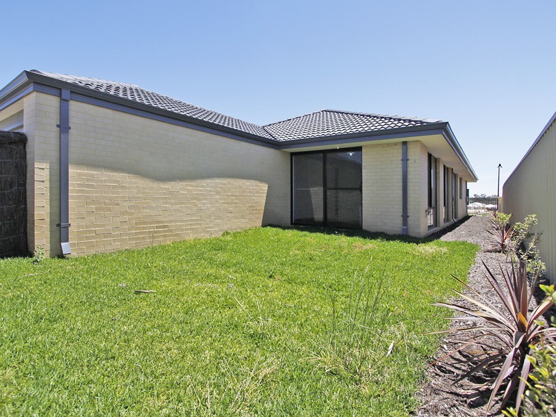 20 Randstone Parade, Butler WA 6036