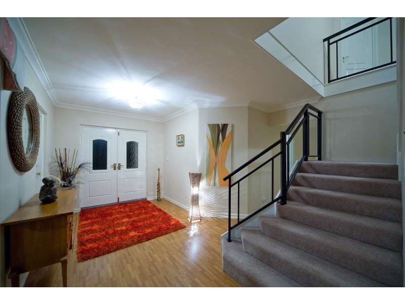 8 Manta Pass, Mindarie WA 6030
