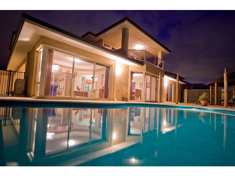 8 Manta Pass, Mindarie WA 6030