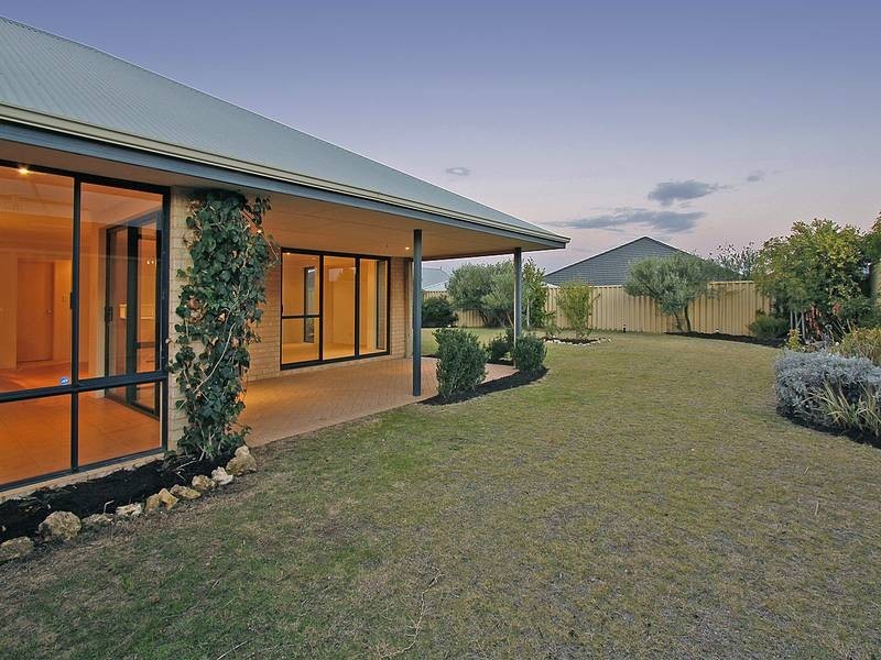 7 Alveley Loop, Butler WA 6036