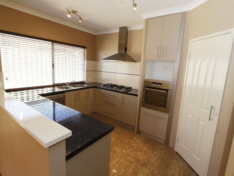 12 Frangista Road, Butler WA 6036