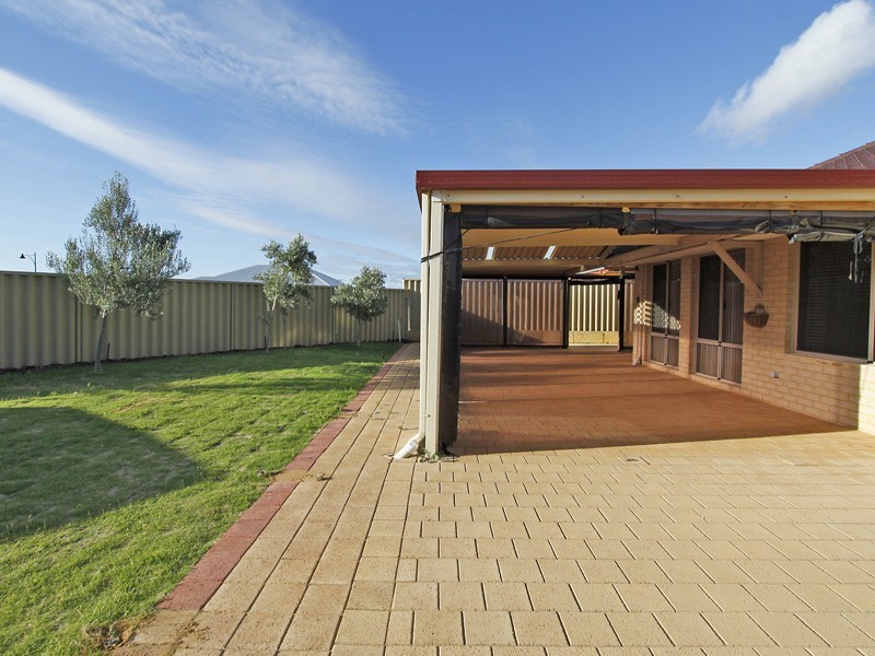 12 Frangista Road, Butler WA 6036