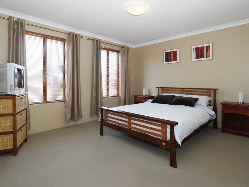 21 Bramshott Approach, Butler WA 6036