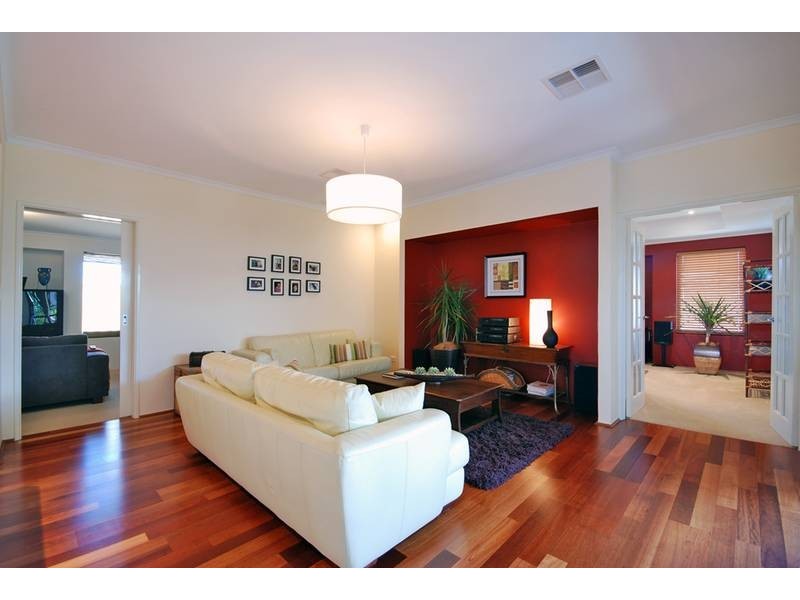 45 Ammanford Crescent, Butler WA 6036