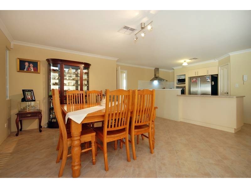 39 Ashbourne Avenue, Ridgewood WA 6030