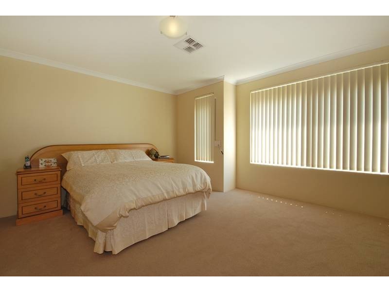 39 Ashbourne Avenue, Ridgewood WA 6030