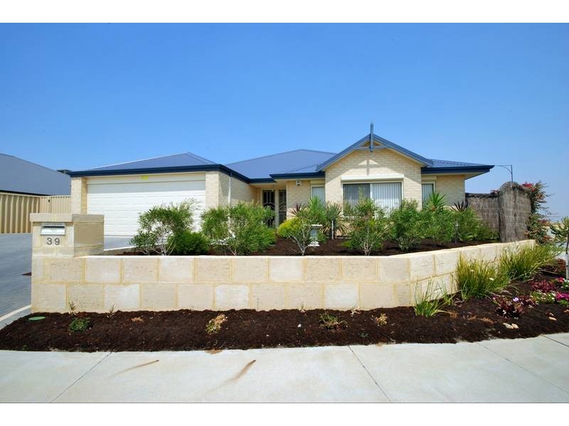 39 Ashbourne Avenue, Ridgewood WA 6030