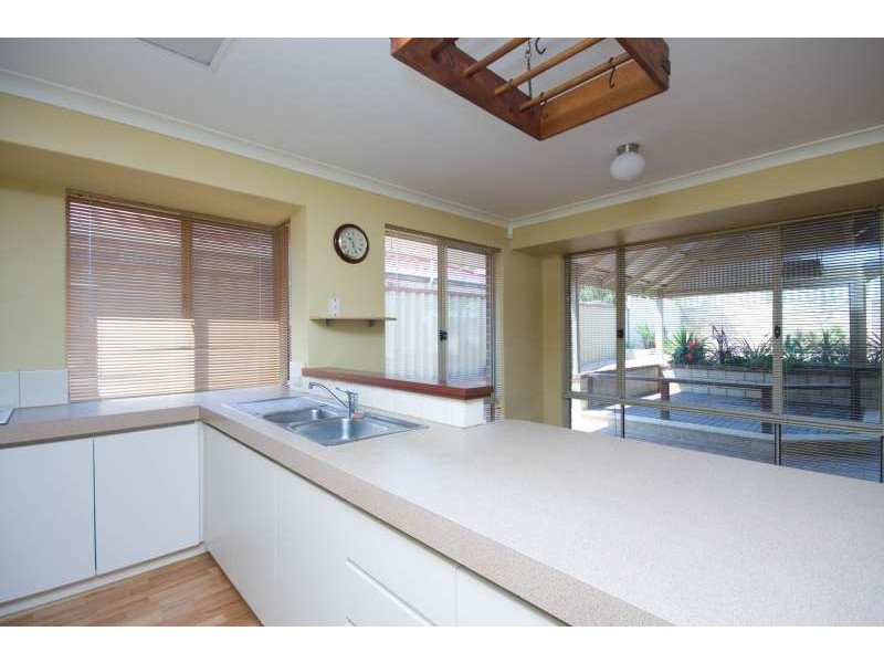 21 Mutiny TCE, Quinns Rocks WA 6030