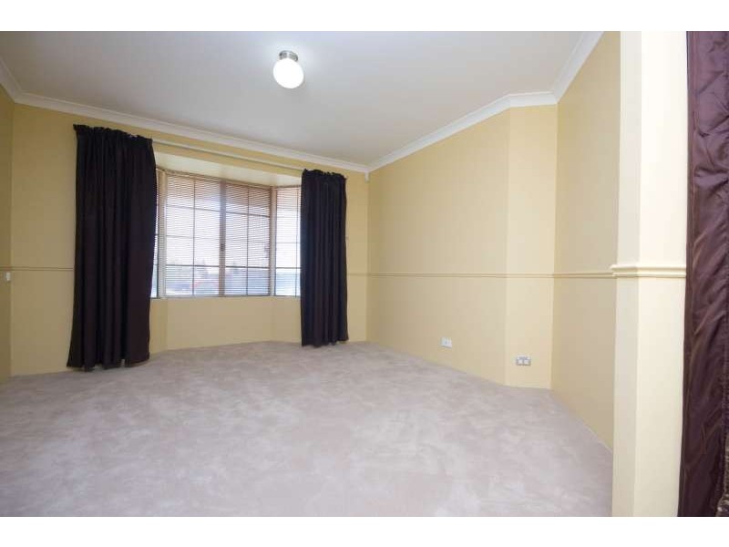 21 Mutiny TCE, Quinns Rocks WA 6030