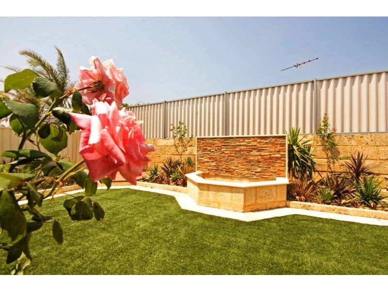 21 Mutiny TCE, Quinns Rocks WA 6030