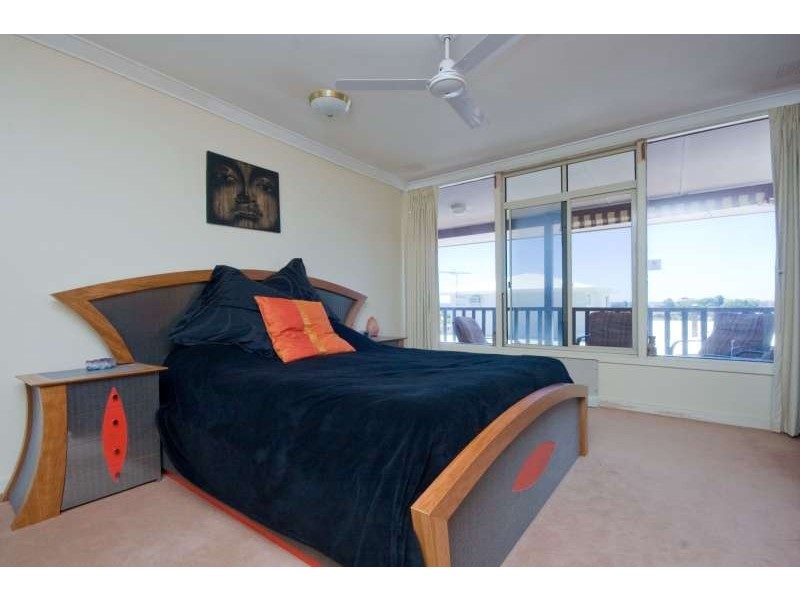 62 Mindarie Drive, Quinns Rocks WA 6030