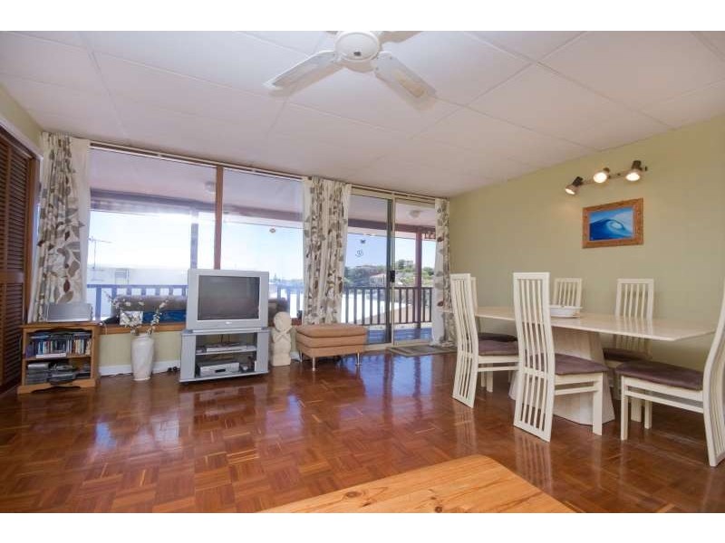 62 Mindarie Drive, Quinns Rocks WA 6030